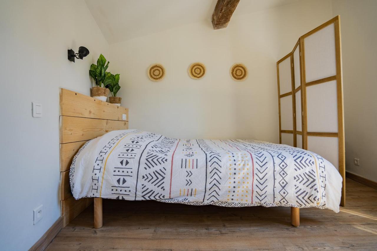 Petite Maison De Charme Au Coeur Du Centre Ville Apt Bagian luar foto